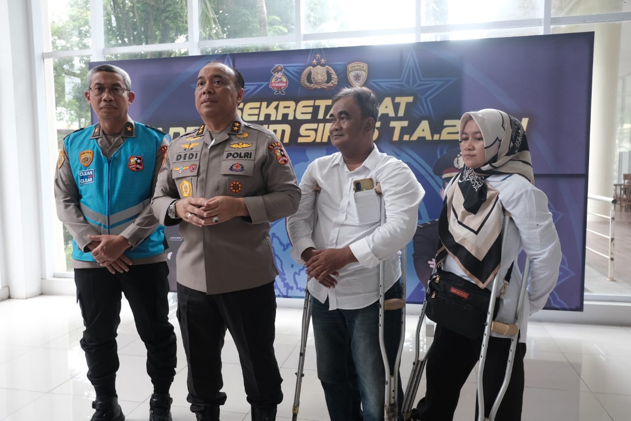 dua dari tiga peserta difabel dalam rekrutmen Sekolah Inspektur Polisi Sumber Sarjana (SIPSS) lolos hingga tahap akhir. 