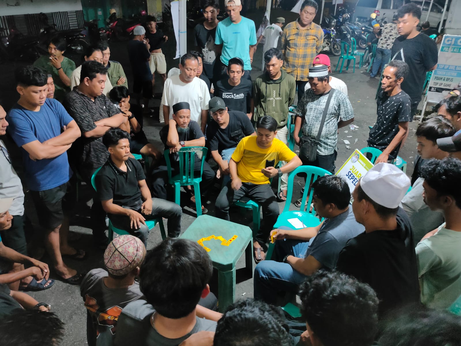 Suasana final lomba domino Parepare hebat ANH TQ di posko Induk 