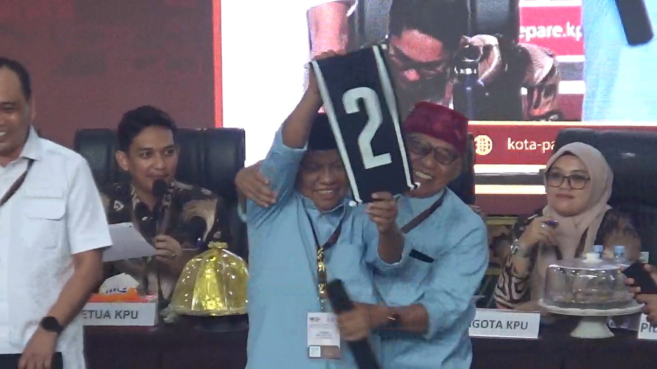 Pasangan Calon Wali Kota dan Wakil Wali Kota Parepare Muhammad Zaini dan Bakhtiar Tijjang (MZ berBakti) mendapat nomor urut 2 saat pencabutan nomor urut