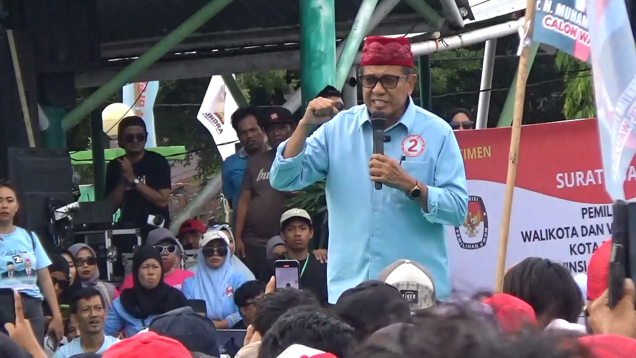 calon Wakil walikota Bakhtiar Tijjang, saat memberikan orasi politiknya di kampanye Akbar 