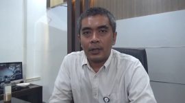 Kepala bulog sub divre cabang Parepare, Muhammad Junaedi