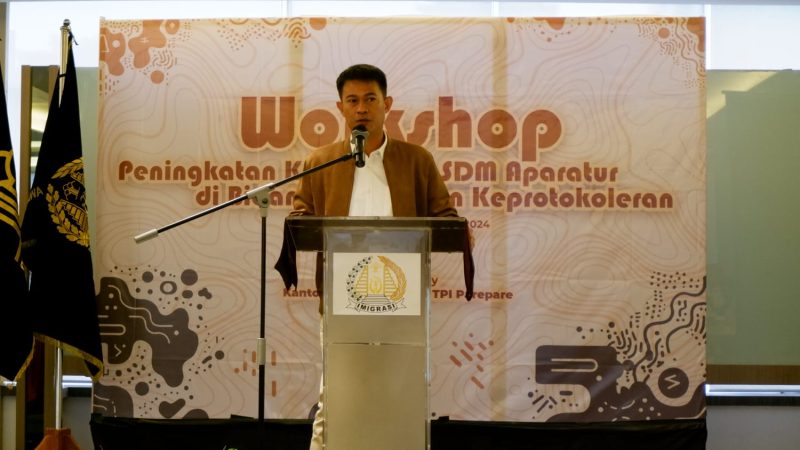 Kepala kantor Imigrasi kelas II TPI Parepare, Andi Ruswan Said, saat membuka kegiatan workshop Bidang Humas dan Keprotokoleran.
