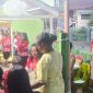 Suasana perayaan ibadah dalam merayakan hari natal di Gereja Kemenangan Iman Indonesia (GKII) di Jalan Takkalao Lr. Sikamali, Kelurahan Bukit Indah, Kecamatan Soreang, Kota Parepare, dengan pengawalan dari personel Polsek Soreang Polres Parepare