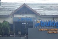 Halaman depan kantor Bulog Sub Divre Cabang Parepare