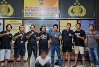 pemuda MF,  mengaku tim pemenangan salah satu pasangan calon bupati dan wakil bupati Pinrang, Sulawesi selatan, diduga menipu puluhan warga di Kabupaten Pinrang, berhasil ditangkap