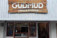Gudmud Coffee & Roastery, di Jalan Sulawesi no.26, kecamatan Cappa Ujung Parepare, kota Parepare, Sulawesi selatan. 