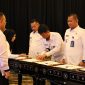 Kepala kantor Imigrasi (Kanim) kelas II TPI Parepare, Sulawesi selatan, Andi Ruswan Said, menandatangani perjanjian kinerja dan komitmen bersama kantor wilayah Direktorat Jenderal Imigrasi, Sulawesi Selatan dan Unit Pelaksana Teknis Imigrasi, Sulawesi Selatan, tahun 2025. Jumat, 24 Januari 2025.