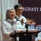 Andi Ina Kartika Sari memberikan sambutan saat penetapan dirinya sebagai Paslon Bupati terpilih di pilkada Barru 2024.
