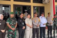 Foto bersama saat Kunjungan Kapolda Sulsel Irjen Pol Yudhiawan beserta Ketua Bhayangkari Sulsel Yunita Yudhiawan, di Mapolres Parepare