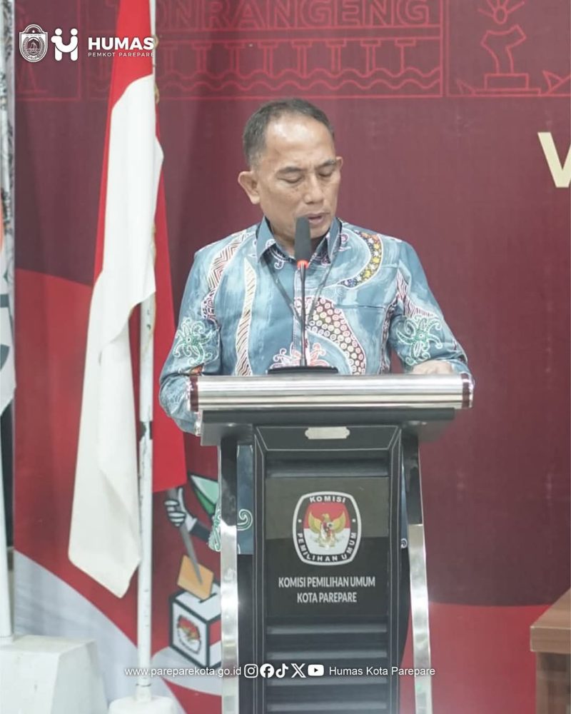 Sekretaris Daerah (Sekda) Kota Parepare, Sulawesi selatan (Sulsel) Husni Syam menghadiri Rapat Pleno Tebuka Penetapan calon wali kota dan wakil wali kota terpilih