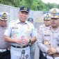 Direktur Utama PT Jasa Raharja Rivan A. Purwantono bersama Kakorlantas POLRI Brigjen Pol. Drs. Agus Suryonugroho, S.H., M.Hum saat memberikan keterangan pers usai lakukan survei