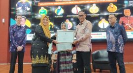 Wali Kota Parepare diwakili Kepala Dinas Pendidikan dan Kebudayaan Parepare, Makmur menerima  penghargaan yang mencatat sejarah sebagai penghargaan pertama yang diterima Wali Kota Tasming Hamid di era kepemimpinannya. 
