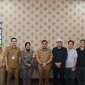 Foto bersama pengurus Persatuan Olahraga Biliar Seluruh Indonesia (POBSI) Cabang Parepare, Sulsel dengan Wakil Wali Kota Parepare, Hermanto, usai audiensi