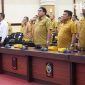 - Penjabat Wali Kota Parepare Abdul Hayat Gani bersama para Kepala Daerah mengikuti rapat koordinasi Pemerintah Daerah se-Sulawesi Selatan