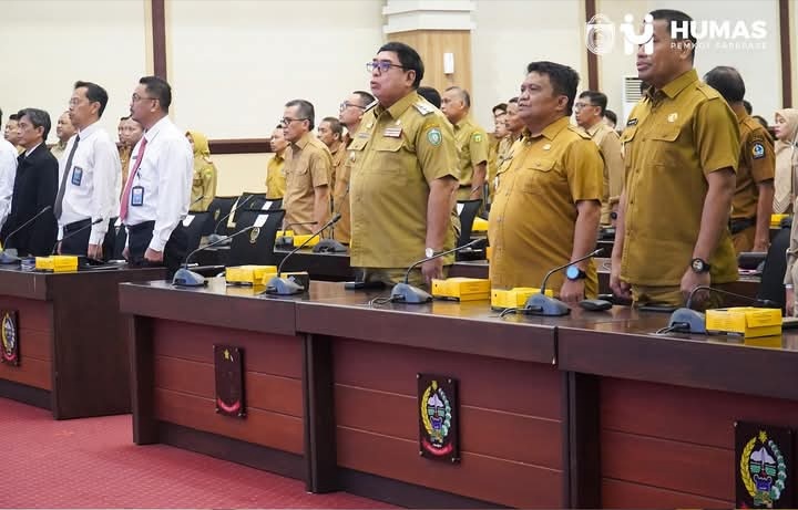 - Penjabat Wali Kota Parepare Abdul Hayat Gani bersama para Kepala Daerah mengikuti rapat koordinasi Pemerintah Daerah se-Sulawesi Selatan