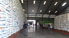 Suasana pergudangan milik Bulog cabang Parepare
