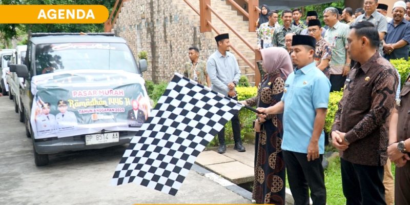Pemerintah Kota Parepare menggelar Pasar Murah Ramadan 1446 Hijriah, yang secara resmi dilepas oleh Wali Kota Parepare, Tasming Hamid, di Kebun Raya Jompie