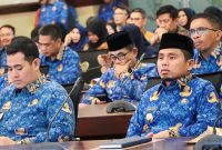 Wali Kota Parepare Tasming Hamid menghadiri rapat pleno Tim Percepatan Akses Keuangan Daera (TPAKD) bersama sejumlah Bupati dan Wali Kota se-Provinsi Sulawesi Selatan, Senin 17 Maret 2025, di Kantor Gubernur Provinsi Sulsel