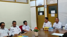 Sekretaris Daerah (Sekda) Parepare, Sulawesi selatan (Sulsel) Muhammad Husni Syam, pimpin rapat monitoring SKPD