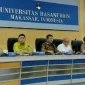 jajaran Pemkot Parepare dipimpin langsung oleh Sekda Muh Husni Syam mewakili Pj Wali Kota Abdul Hayat Gani, didampingi para Asisten, Kepala Bappeda Zulkarnaen Nasrun, bersama semua pejabat eselon dan Camat lingkup Pemkot Parepare menghadiri FGD di Gedung Rektorat Lantai 2 Unhas, Makassar