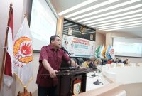 Wali Kota Makassar, Sulawesi selatan, Munafri Arifuddin, memberikan sambutan saat menghadiri Musyawarah Olahraga Kota (Musorkot) Luar Biasa Komite Olahraga Nasional Indonesia (KONI) Kota Makassar.