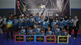 Foto bersama Atlet tenis meja kota Parepare usai menerima hadiah dalam ajang Indonesia Pingpong League (IPL) Youth 2025 di kota Makassar, Sulawesi selatan.