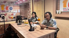 Jasa raharja cabang Parepare sosialisasi Jenis Kecelakaan yang ditanggung melalui Live Talkshow di Radio Peduli