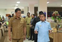 Wali Kota Parepare, Sulawesi selatan, Tasming Hamid, bersama Wakil Wali Kota Hermanto dan rombongan Pemerintah Kota Parepare melaksanakan kunjungan kerja di sejumlah daerah di Provinsi Jawa Timur.