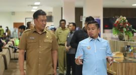 Wali Kota Parepare, Sulawesi selatan, Tasming Hamid, bersama Wakil Wali Kota Hermanto dan rombongan Pemerintah Kota Parepare melaksanakan kunjungan kerja di sejumlah daerah di Provinsi Jawa Timur.