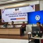 Kepala Kantor Imigrasi Kelas II TPI Parepare Ade Yanuar Ikbal, saat memberikan materi dalam sosialisasi aplikasi M-Paspor di kabupaten Wajo, Sulsel