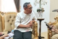 Kadis Pendidikan dan Kebudayaan Kota Parepare, Sulawesi selatan saat memberikan keterangan pers terkait dengan pelaksanaan SPMB dinilai oleh calon orang tua siswa tidak objektif