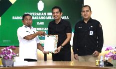 KPU Parepare Serahkan Hibah Bangunan Milik Negara ke Pemerintah Kota