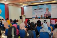 Anggota DPRD Parepare S Parman Agoes Mante saat memberikan sambutan dlm rangka reses 