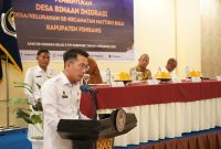 Kepala Kantor Imigrasi Kelas II TPI Parepare, Ade Yanuar Ikbal, S.Kom., M.M., saat memberikan sambutan dalam pembentukan Desa Binaan Imigrasi di wilayah Kecamatan Mattiro Bulu, Kabupaten Pinrang, Sulsel