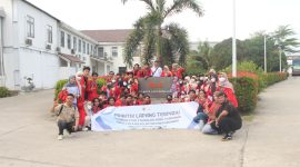 Mahasiswa Program Studi Teknologi Hasil Perikanan, Fakultas Ilmu Kelautan dan Perikanan (FIKP) Universitas Hasanuddin, melaksanakan kegiatan Praktik Lapang Terpadu di Perusahaan Biota Laut Ganggang (BLG), Kabupaten Pinrang, Sulawesi Selatan