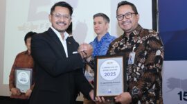 Jasa Raharja menerima penghargaan khusus dari Indonesia National Air Carriers Association (INACA) dalam rangka Hari Ulang Tahun ke-55 INACA
