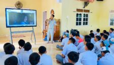 PT Jasa Raharja Cabang Parepare melaksanakan kegiatan Program Pengajar Peduli Keselamatan Lalu Lintas (PPKL) di UPT SMA Negeri 4 Pinrang, Kabupaten Pinrang, Sulawesi selatan. Selasa, 11 November 2025.