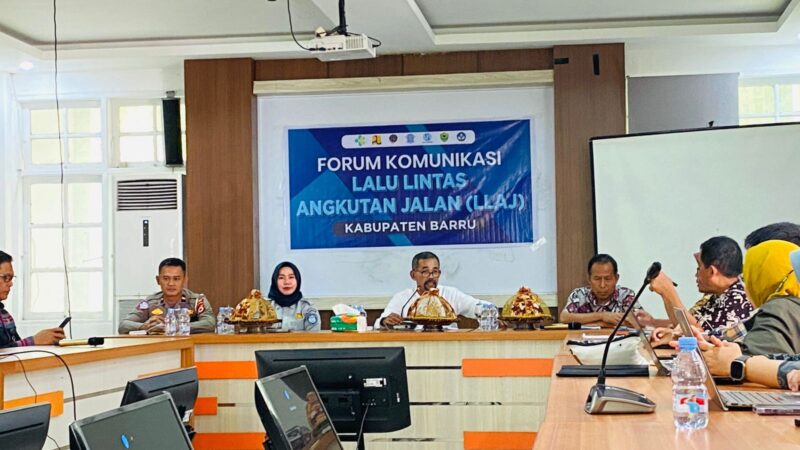 Jasa Raharja Cabang Parepare menginisiasi pelaksanaan Forum Komunikasi Lalu Lintas dan Angkutan Jalan (LLAJ) Kabupaten Barru 