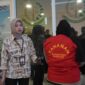 Terpidana Hasnani Binti Hartono alias Nani (38), mengenakan rompi orange bertuliskan tahanan Kejar Parpare berhasil ditangkap 