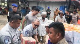 Jasa Raharja menyerahkan bantuan untuk mendukung pemulihan pasca bencana bagi seluruh kelompok terdampak 