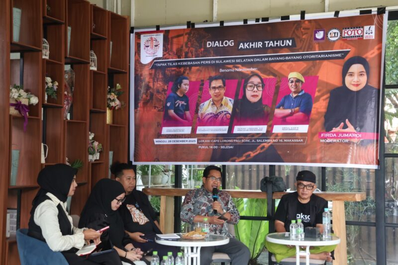 Suasana dialog akhir tahun yang digelar oleh Koalisi Advokasi Jurnalis (KAJ) Sulawesi Selatan 
