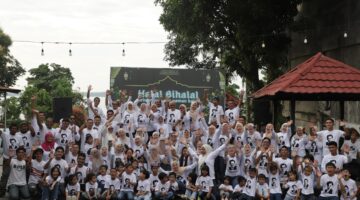 Suasana Halalbihalal keluarga besar alm. H. Usman Balo