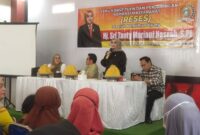 Anggota DPRD Kota Parepare, Sulawesi selatan, Sri Tanty Mariani Nasrah memberikan sambutan dalam resesnya