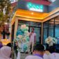 Menejer PLN UP3 Parepare, Muhammad Akbar, memberikan sambutan dalam rangka grand opening Seed Coffee Indonesia 
