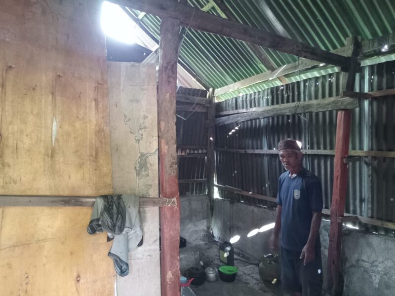 Kondisi rumah Landa warga di bawah garis kemiskinan tinggal di Bojo Baru, Kabupaten Barru Sulsel