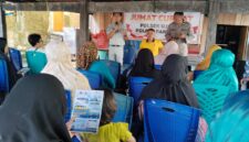 Penanggung Jawab Pelayanan PT Jasa Raharja Cabang Parepare, Muhammad Fikri Fansuri saat memaparkan materi sosialisasinya