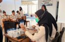 Pegawai Lapas kelas IIA Parepare menjalani pemeriksaan tes urine