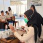 Pegawai Lapas kelas IIA Parepare menjalani pemeriksaan tes urine