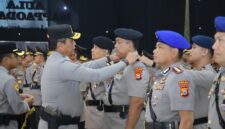 Kapolda Sulawesi Selatan, Irjen Pol. Djuhandhani Rahardjo Puro memimpin langsung Upacara Serah Terima Jabatan (Sertijab) para Pejabat Utama dan Kapolres jajaran Polda Sulsel, serta pelantikan Karolog dan Kapolresta Gowa Polda Sulsel.