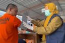Seorang WBP rutan kelas IIB Barru sedang menjalani pemeriksaan kesehatan
